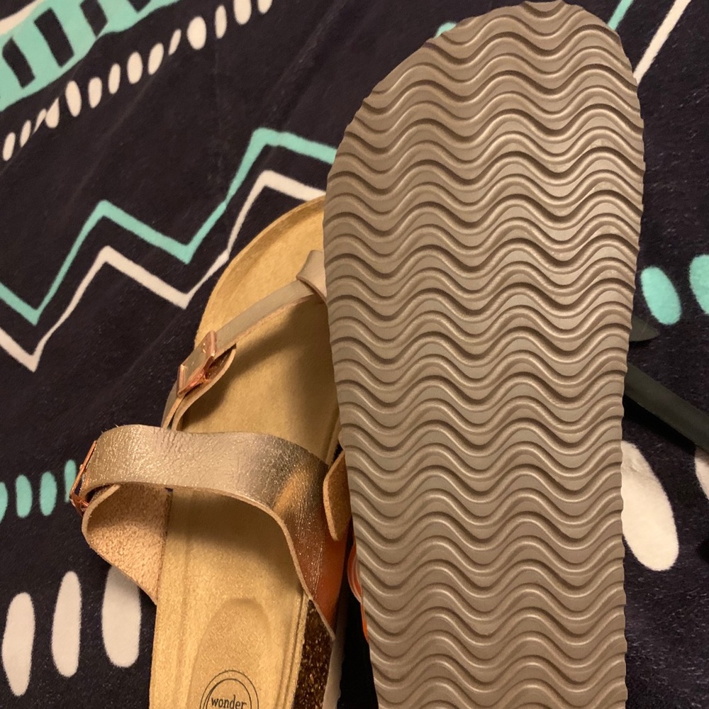 Kids sandals